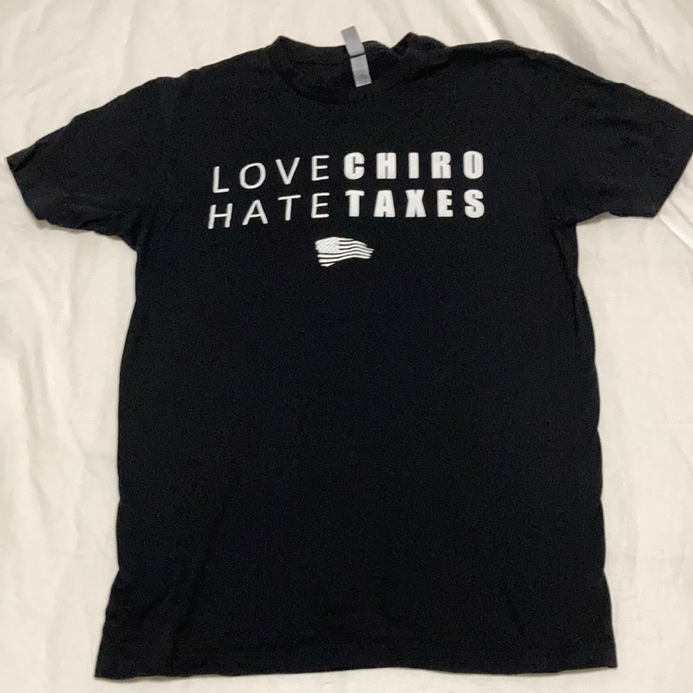 Black T shirt Chiro